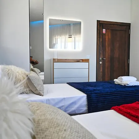 Gozo Luxury Penthouse アパート *